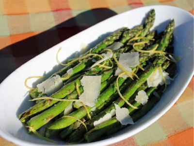 Grilled Asparagus with Lemon Zest and Manchego Cheese